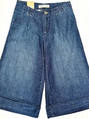Old Navy Y2K Wide Leg Denim Gaucho Culotte Jeans Cropped Classic Rise Size 6 NWT
